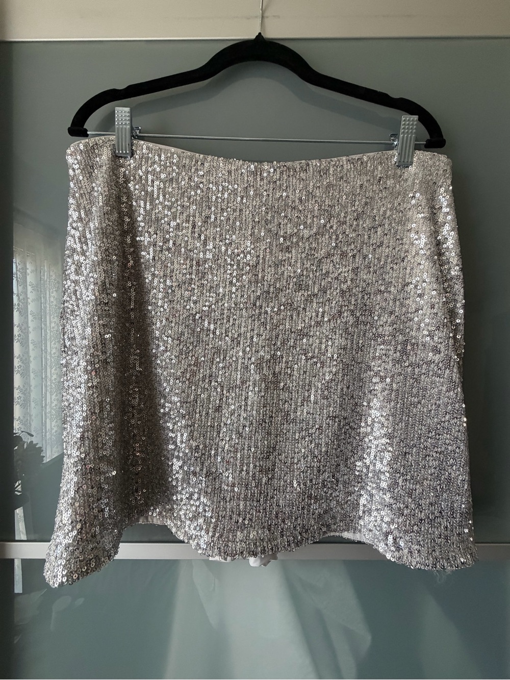 NWT Abercrombie & Fitch Silver Sequin Skort